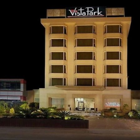 Hotel Vista Park Gurgáon Exteriér fotografie